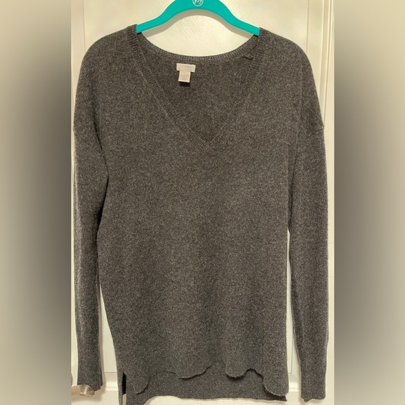 Halogen Sweaters - Halogen Cashmere Sweater Womens Large Gray V-Neck Long Sleeve Pullover Preppy